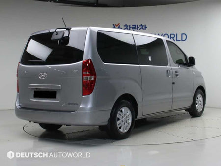 Hyundai Starex — photo 02