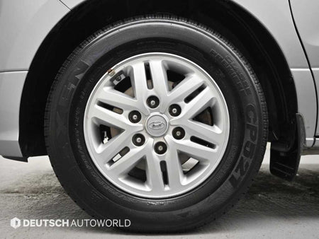 Hyundai Starex — photo 05