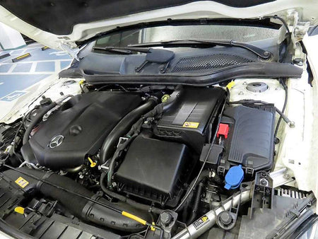 Mercedes-Benz GLA-Class — photo 17