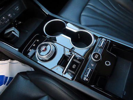 Kia K5 — photo 10