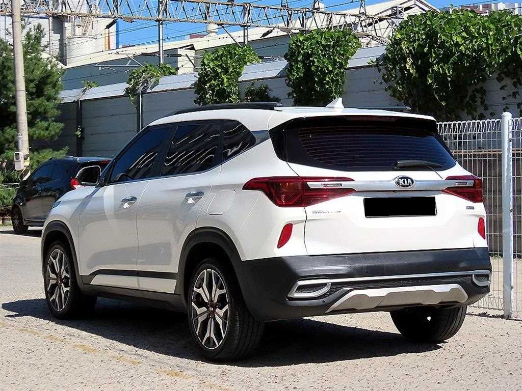 Kia Seltos — photo 03