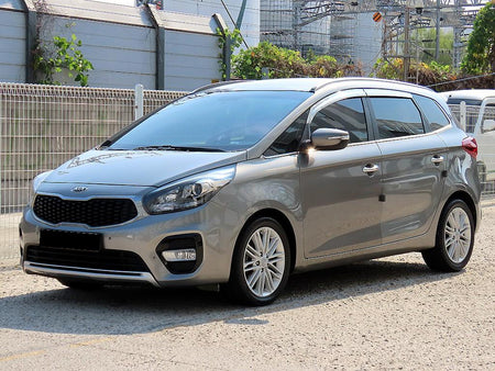 Kia Carens — photo 02