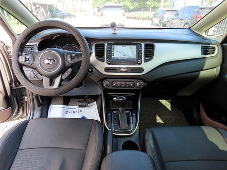 Kia Carens — photo 07