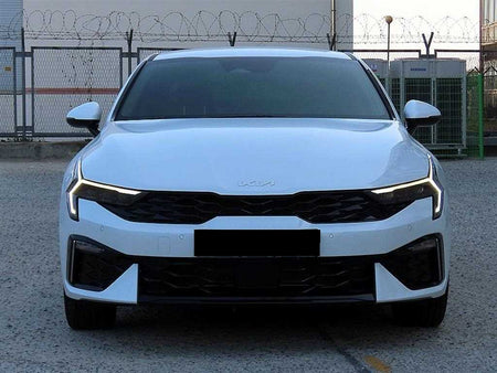 Kia K5 — photo 01