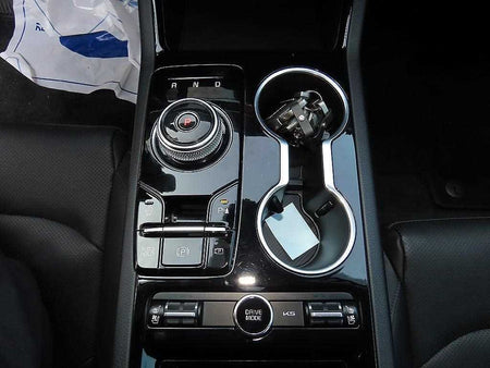 Kia K5 — photo 10