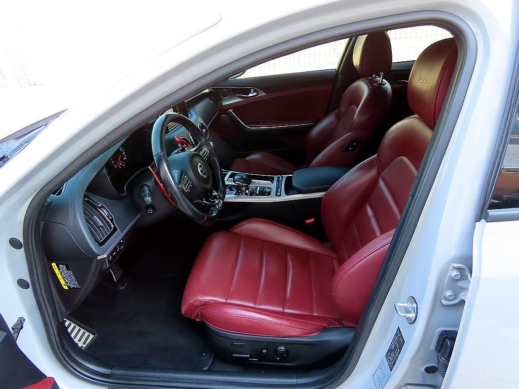 Kia Stinger — photo 05