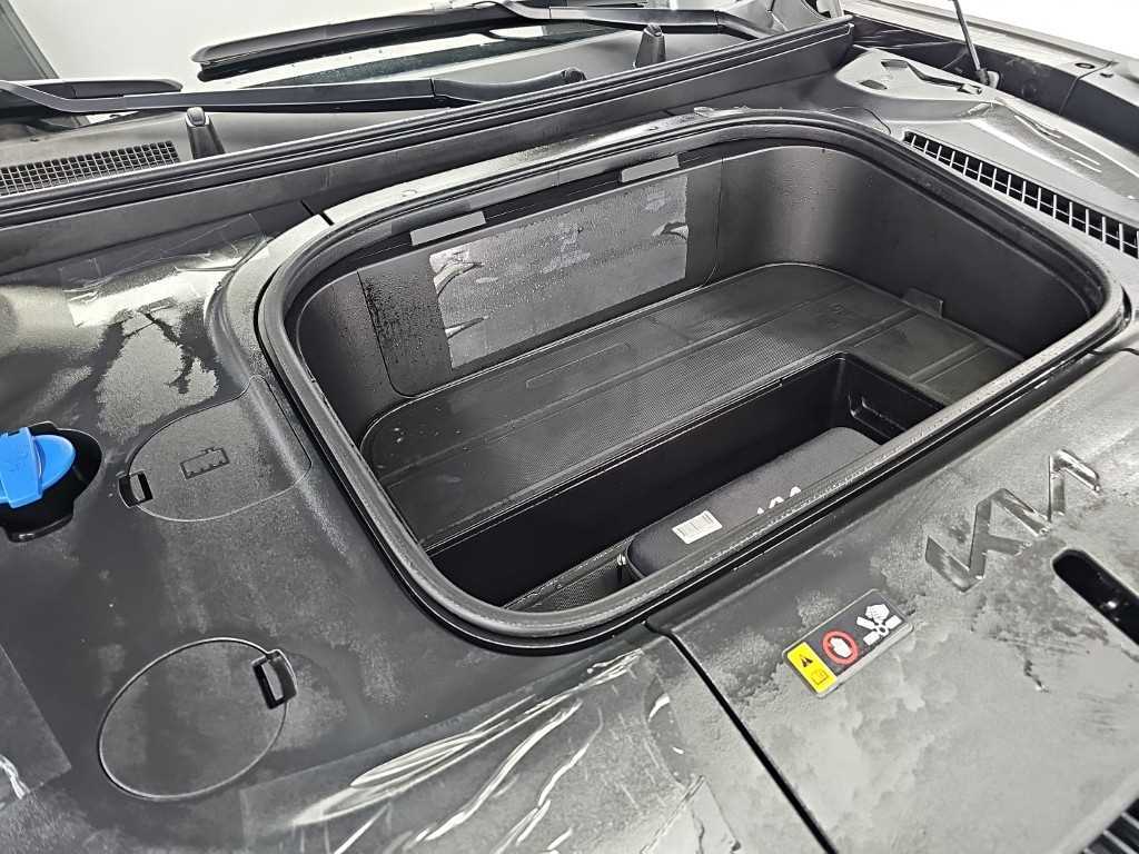 Kia EV9 — photo 05