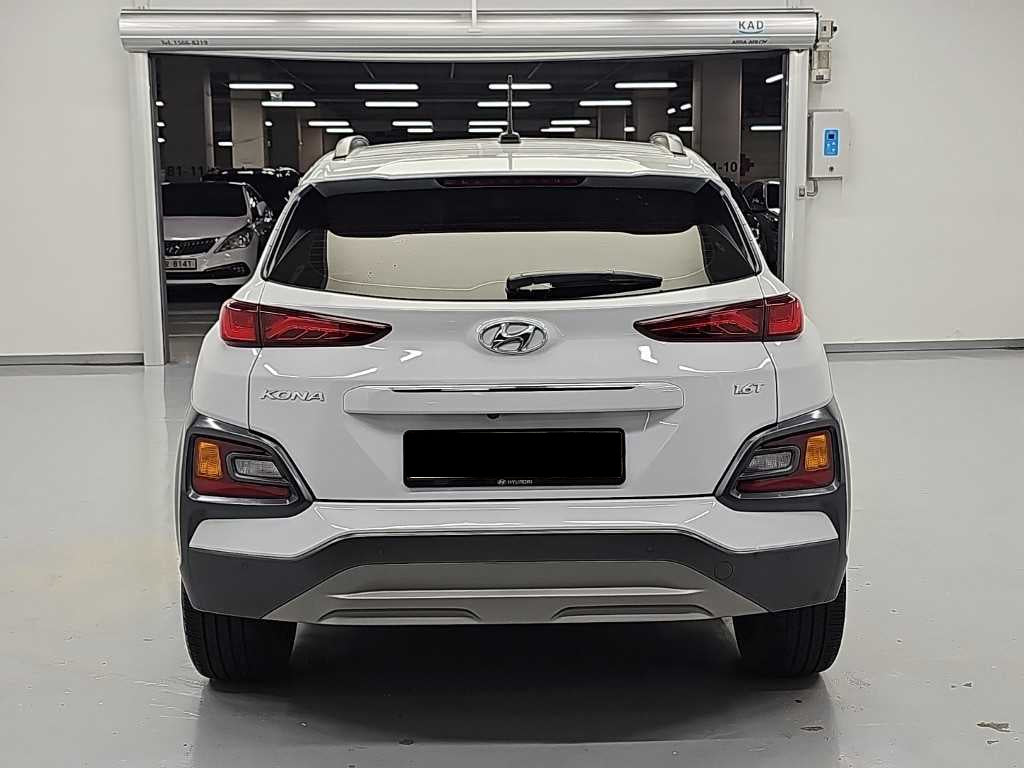 Hyundai Kona — photo 03