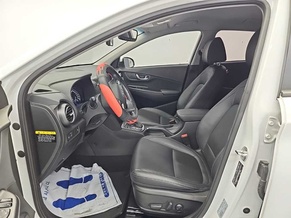 Hyundai Kona — photo 11