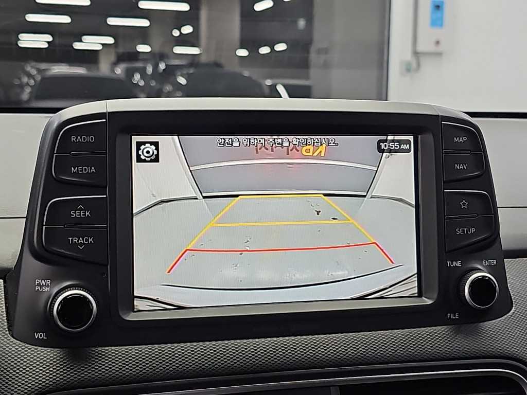 Hyundai Kona — photo 14