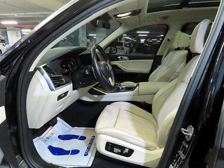 BMW X7 — photo 06