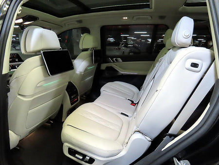BMW X7 — photo 07