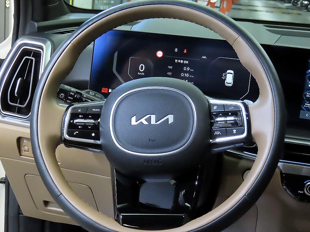 Kia Sorento — photo 08