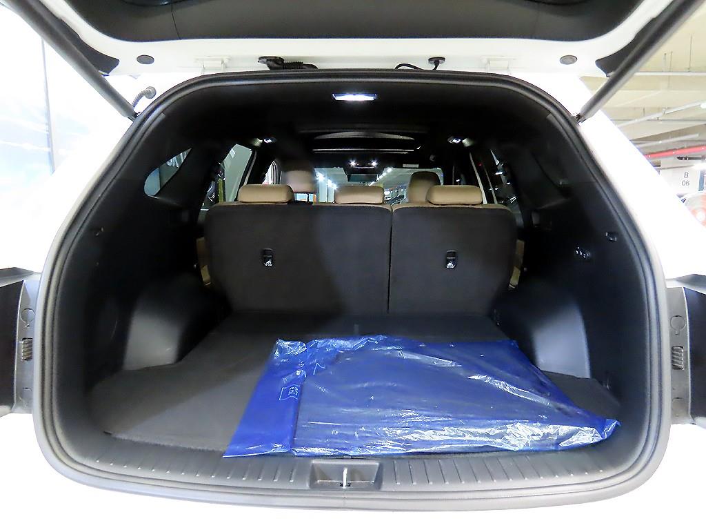 Kia Sorento — photo 16