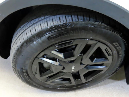 Kia Sorento — photo 20