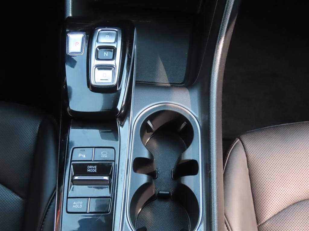 Hyundai Sonata — photo 10