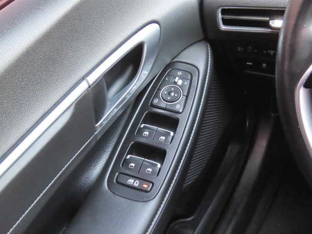 Hyundai Sonata — photo 13