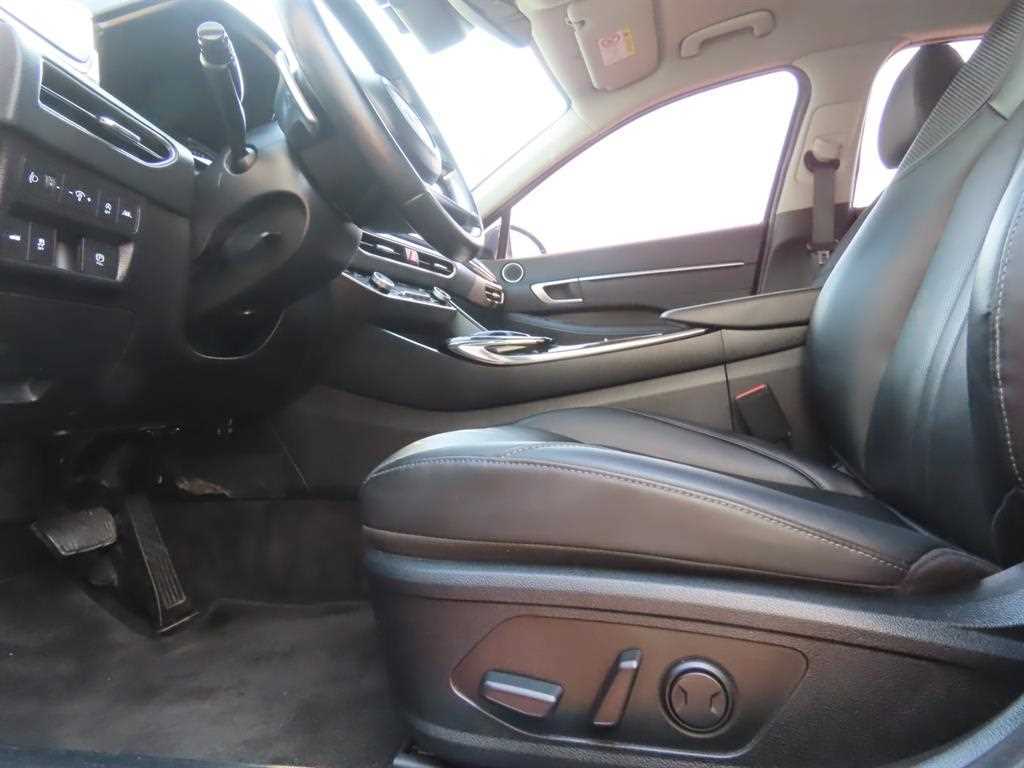Hyundai Sonata — photo 15