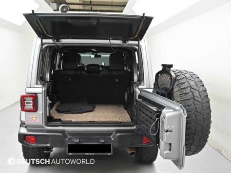 Jeep Wrangler — photo 19