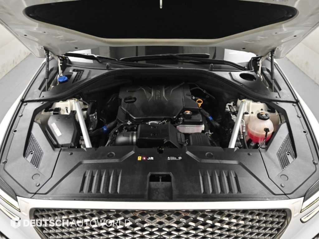 Genesis GV70 — photo 07