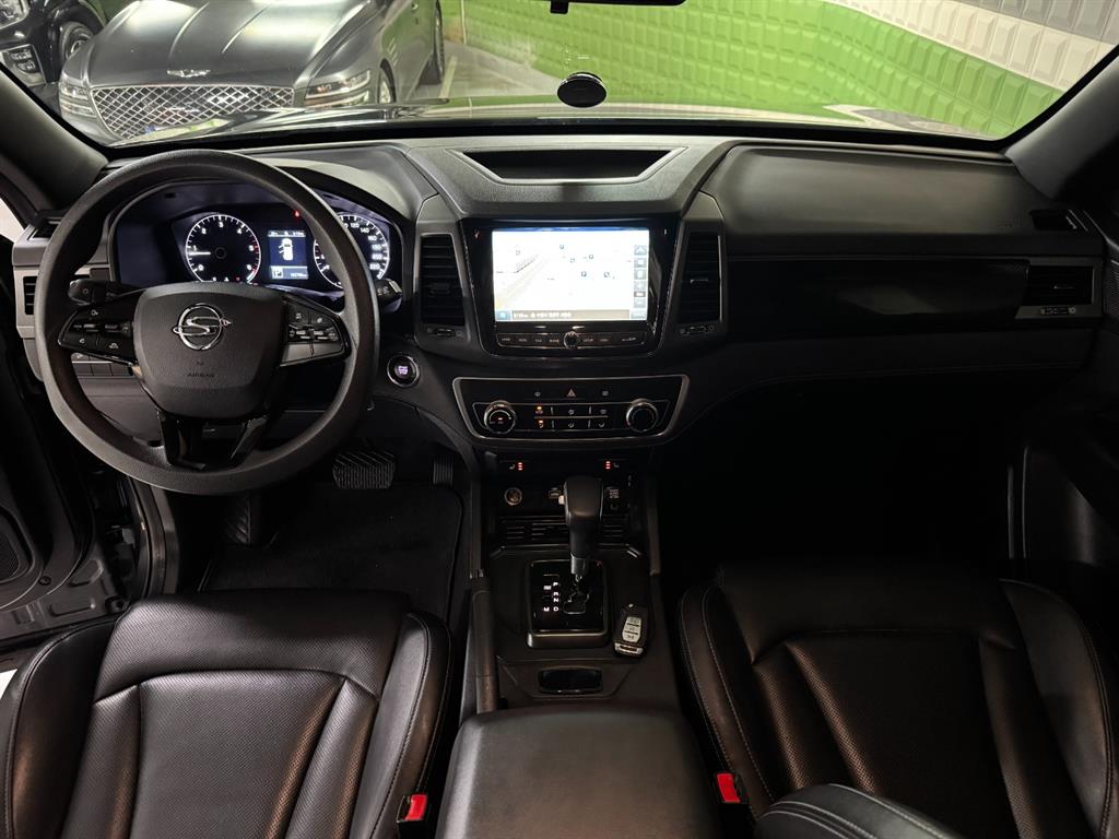 KGM Rexton — photo 08