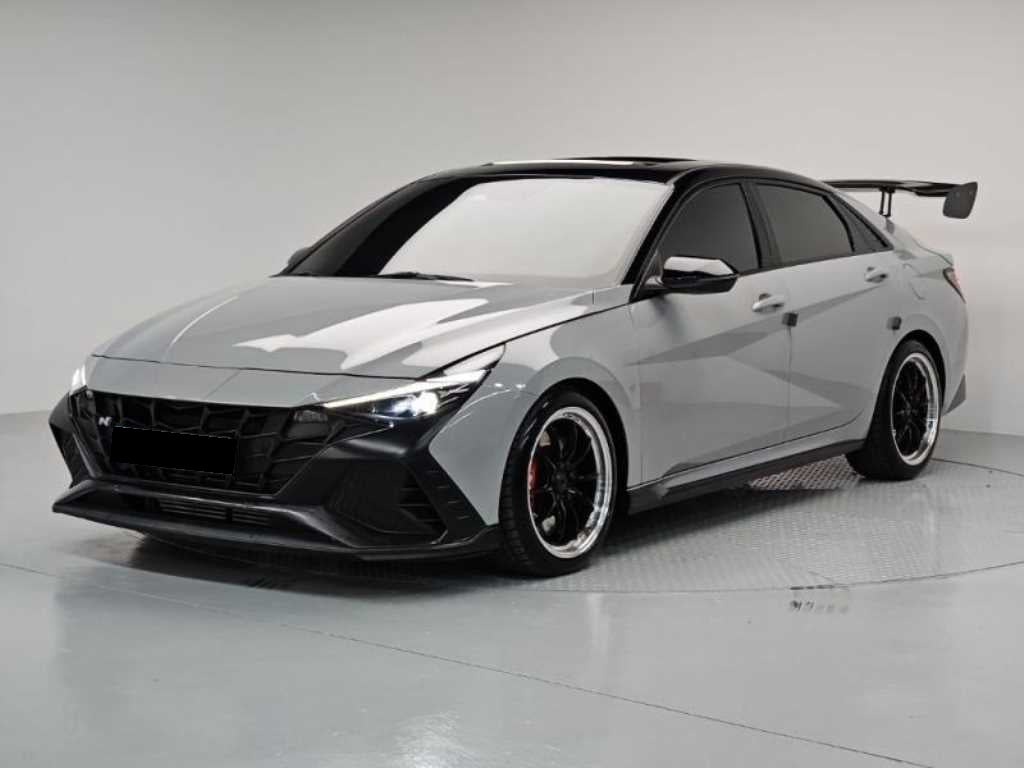 Hyundai Avante — photo 01