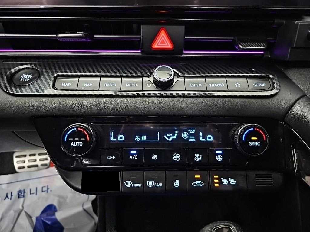 Hyundai Avante — photo 10