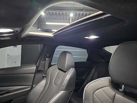 Hyundai Avante — photo 14