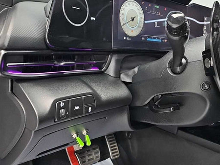 Hyundai Avante — photo 18