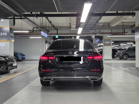 Mercedes-Benz E-Class — photo 04