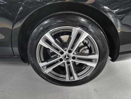 Mercedes-Benz E-Class — photo 05