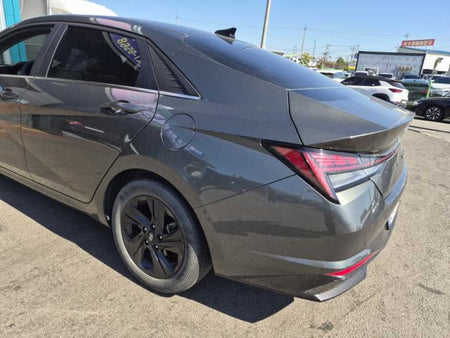 Hyundai Avante — photo 05