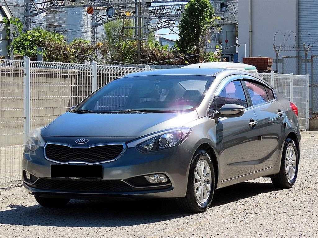 Kia K3 — photo 02