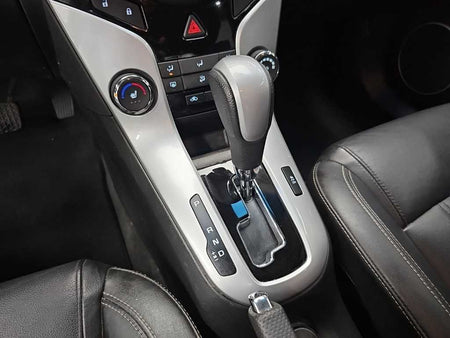 CHEVROLET Cruze — photo 08