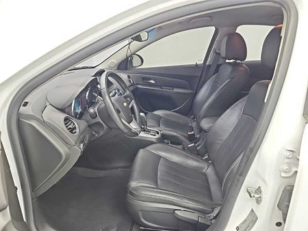 CHEVROLET Cruze — photo 11