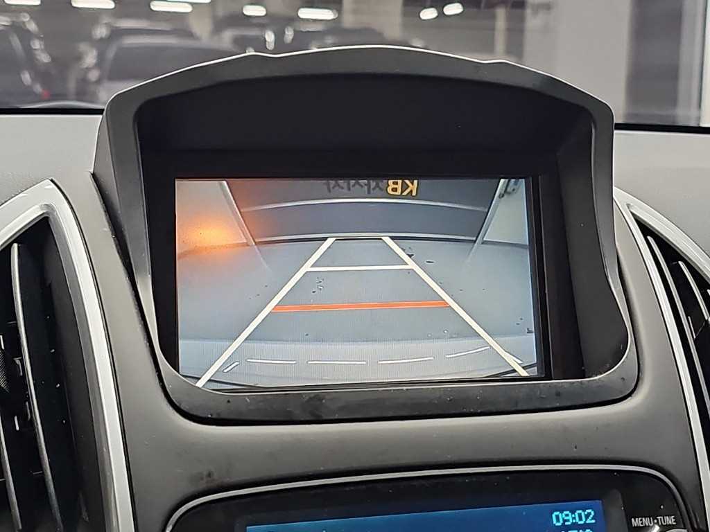 CHEVROLET Cruze — photo 14