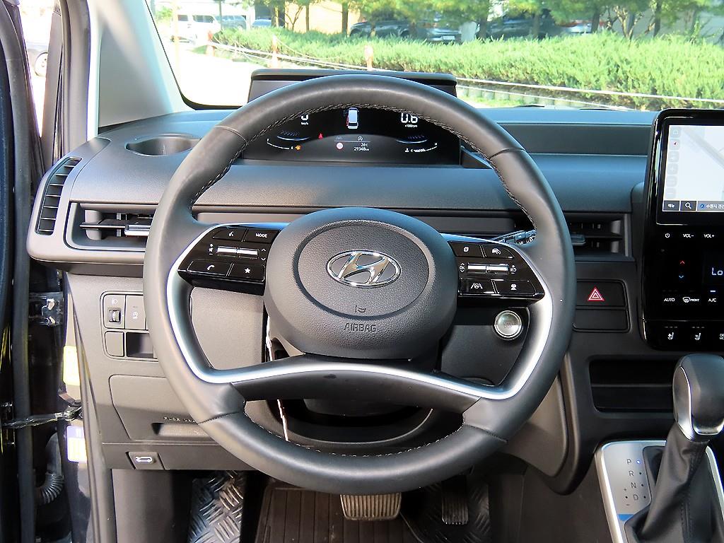 Hyundai Staria — photo 09