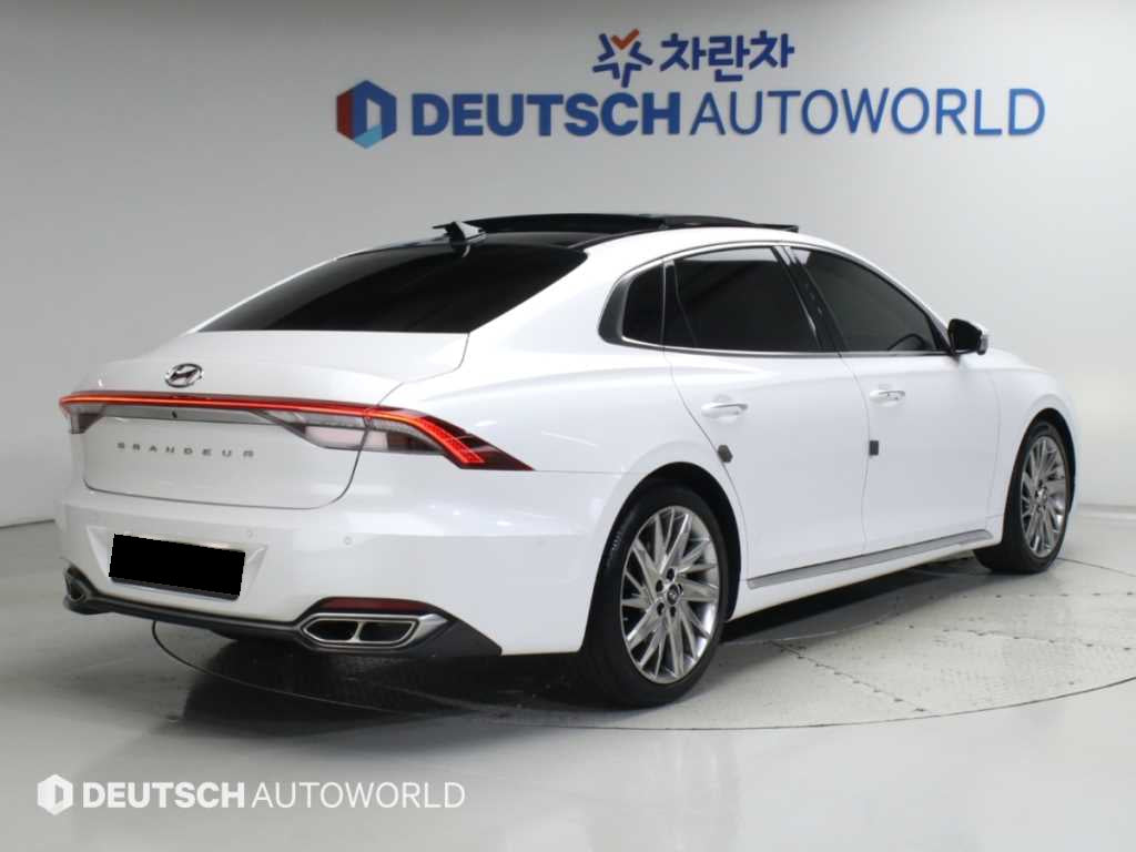Hyundai Grandeur — photo 04