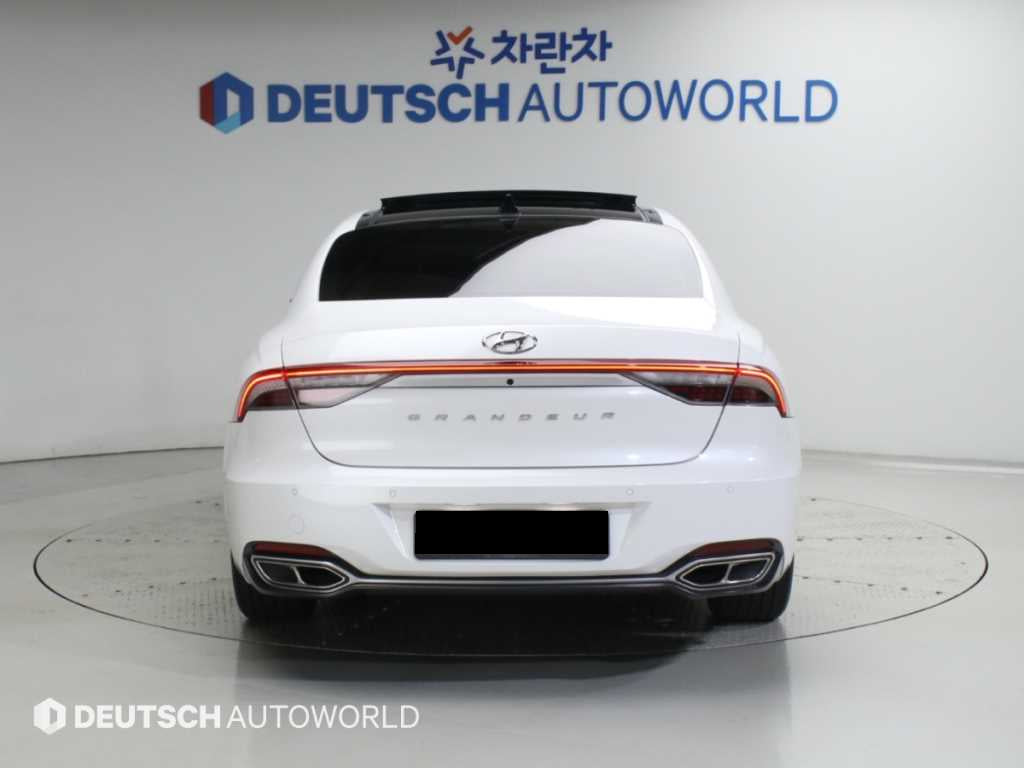 Hyundai Grandeur — photo 05
