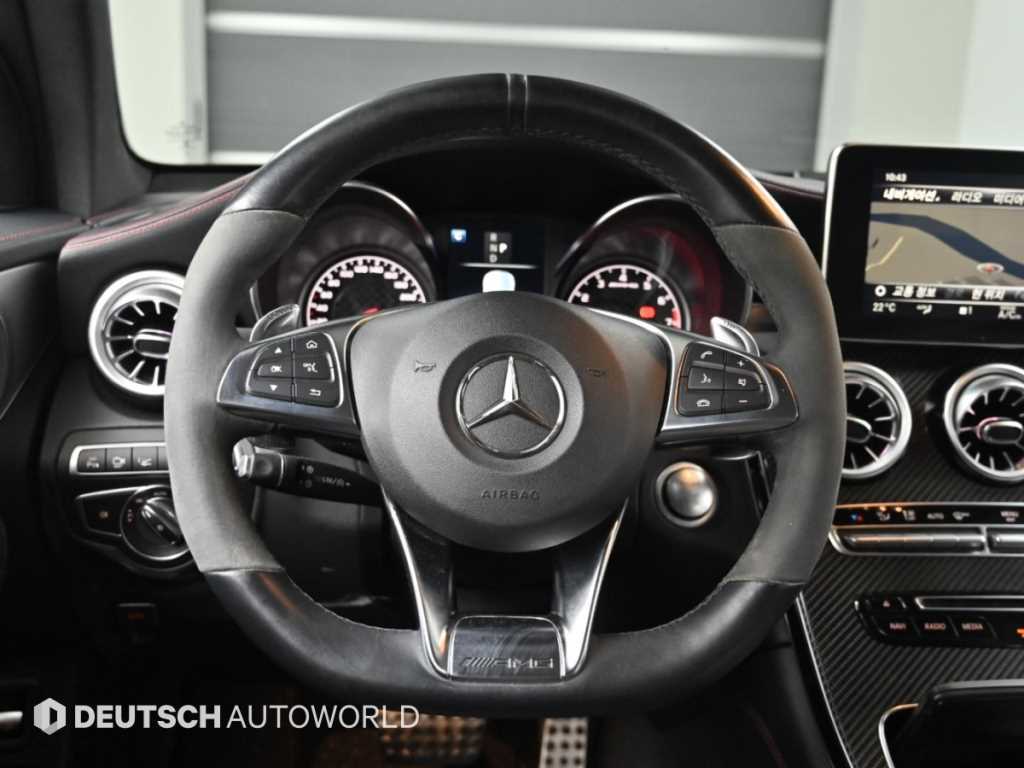 Mercedes-Benz GLC-Class — photo 13