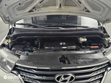 Hyundai Starex — photo 06