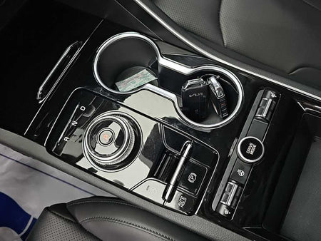 Kia K5 — photo 08