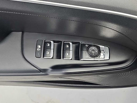 Kia K5 — photo 17