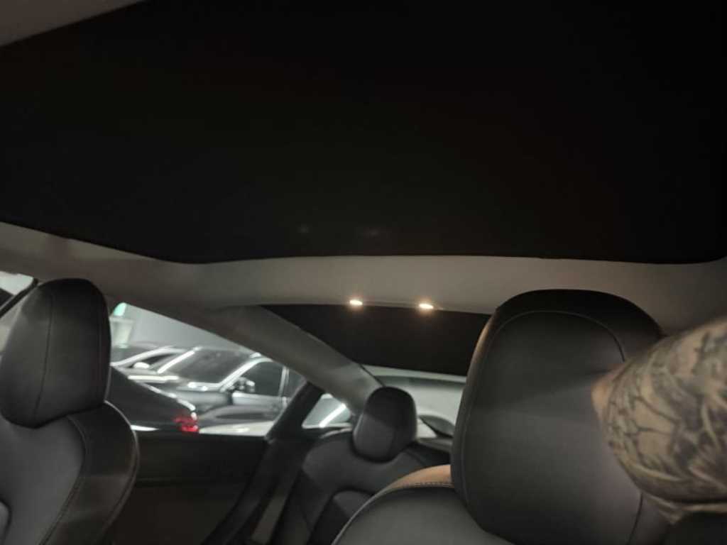 Tesla Model 3 — photo 17