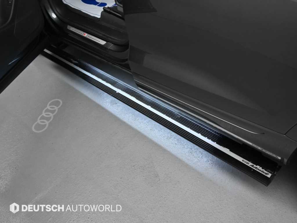 Audi Q8 — photo 16