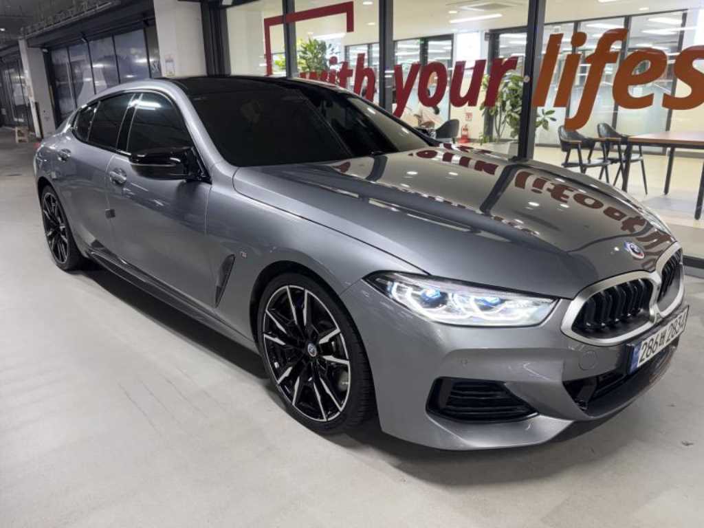 BMW 8-Series — photo 02