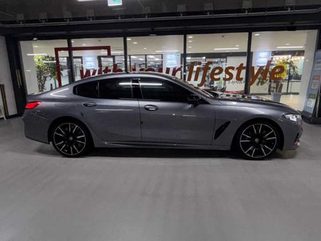 BMW 8-Series — photo 03