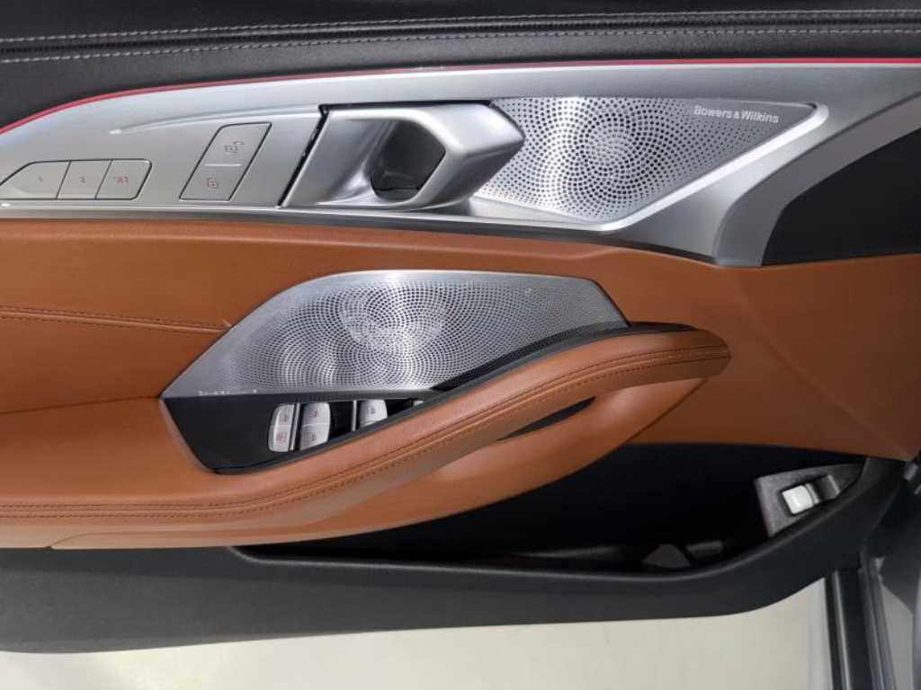 BMW 8-Series — photo 15