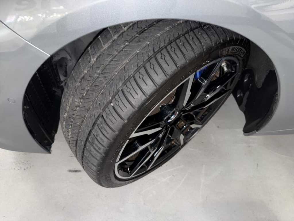 BMW 8-Series — photo 20