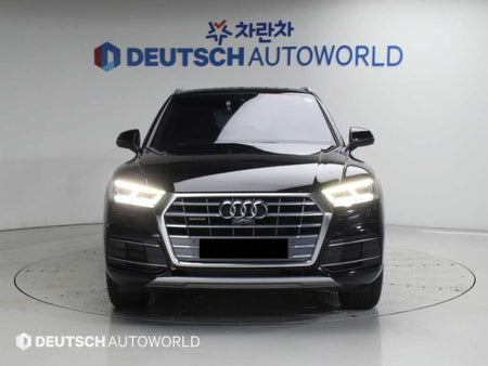 Audi Q5 — photo 01